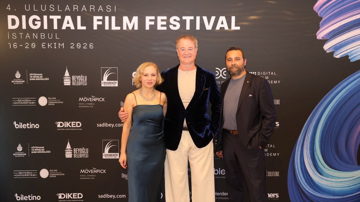 Owen Teale at the International Digital Film Festival Istanbul