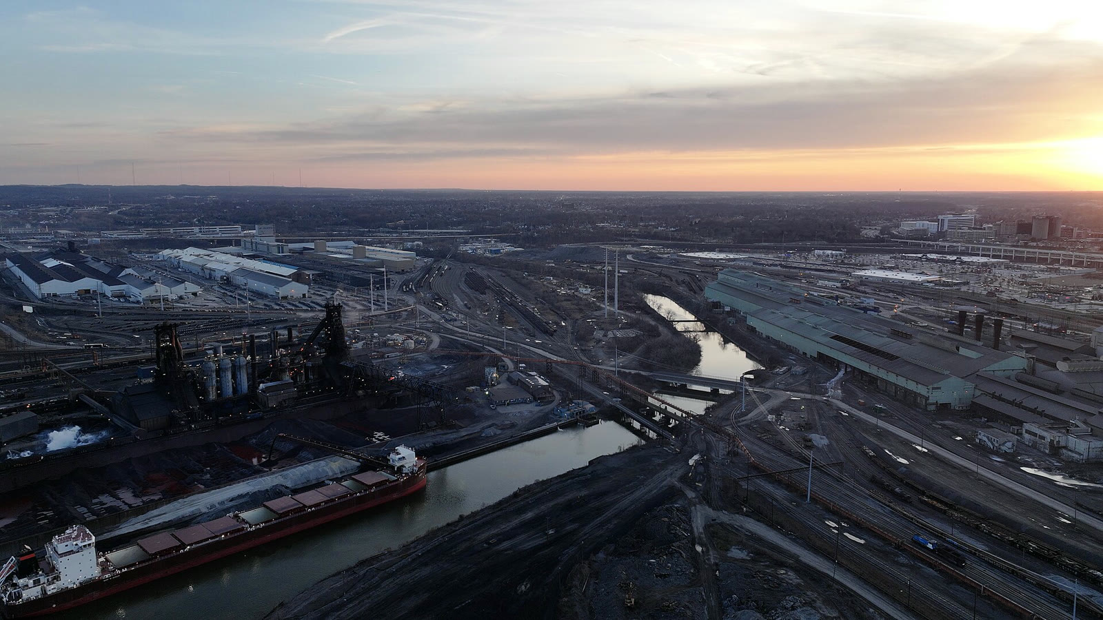 Cleveland-Cliffs’e ait bir çelik fabrikası (arşiv)