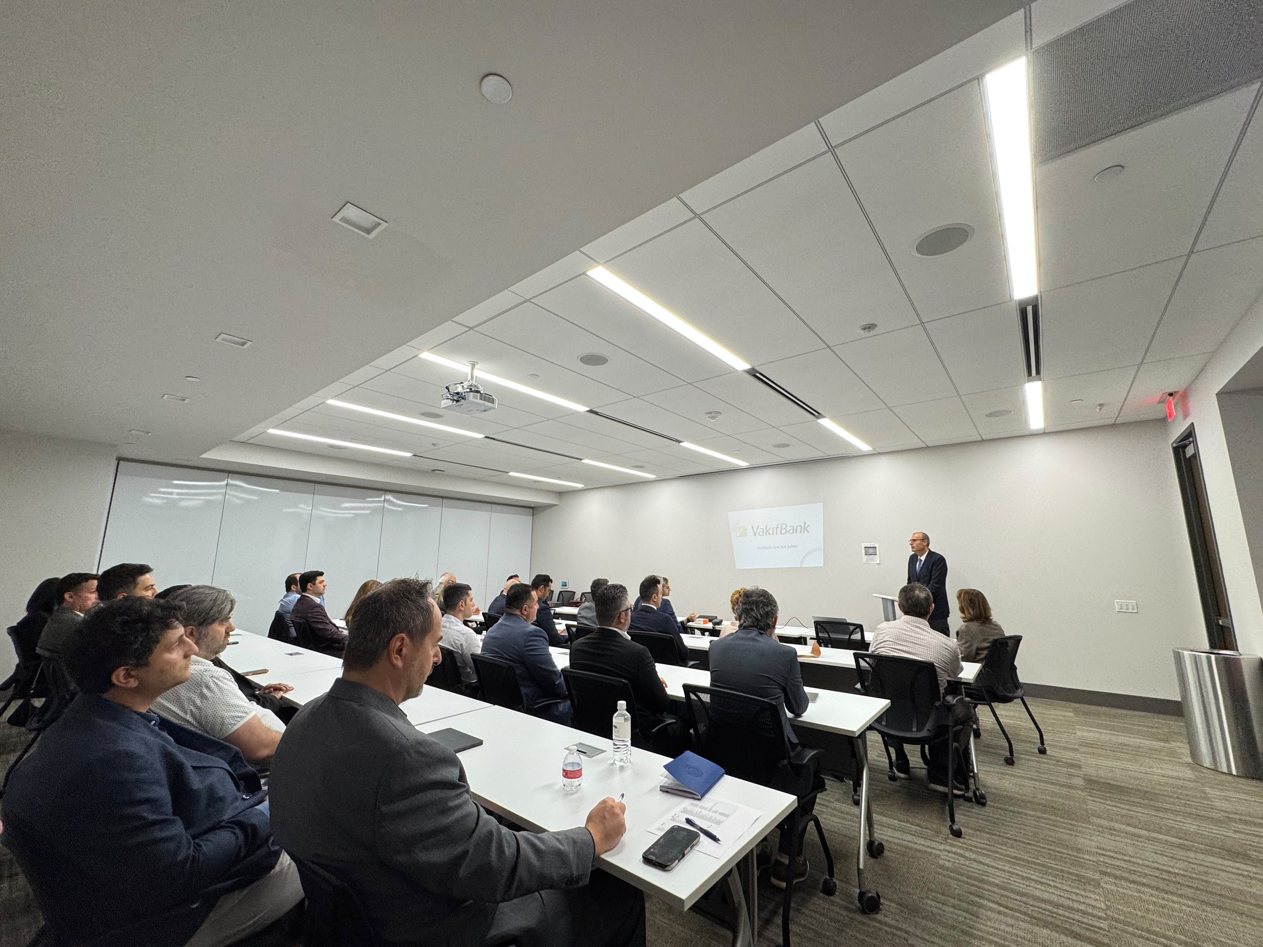 Information meeting for Turkish businesspeople in Texas