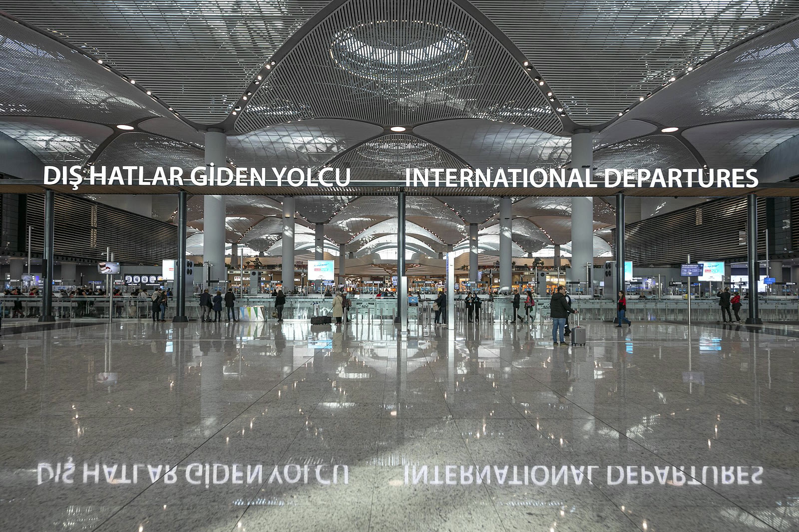 The international departures hall at Istanbul Airport