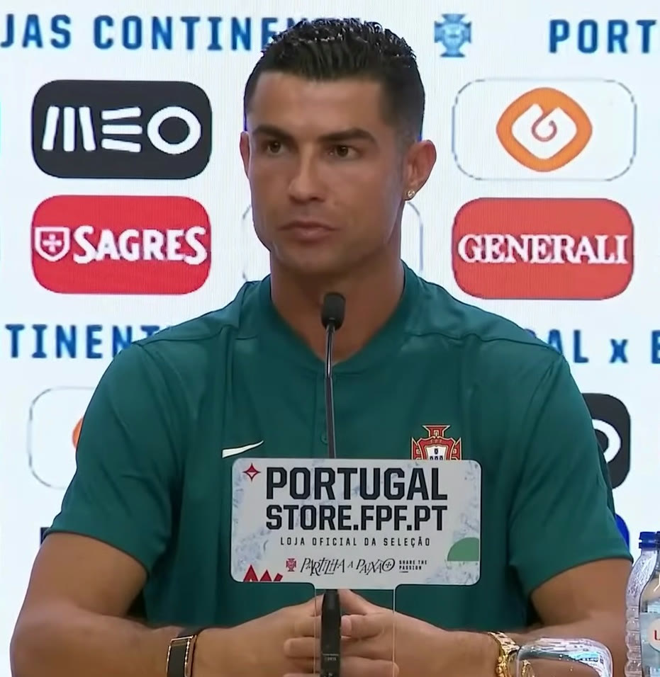 Cristiano Ronaldo at a Portuguese Football Federation news conference (file photo)
