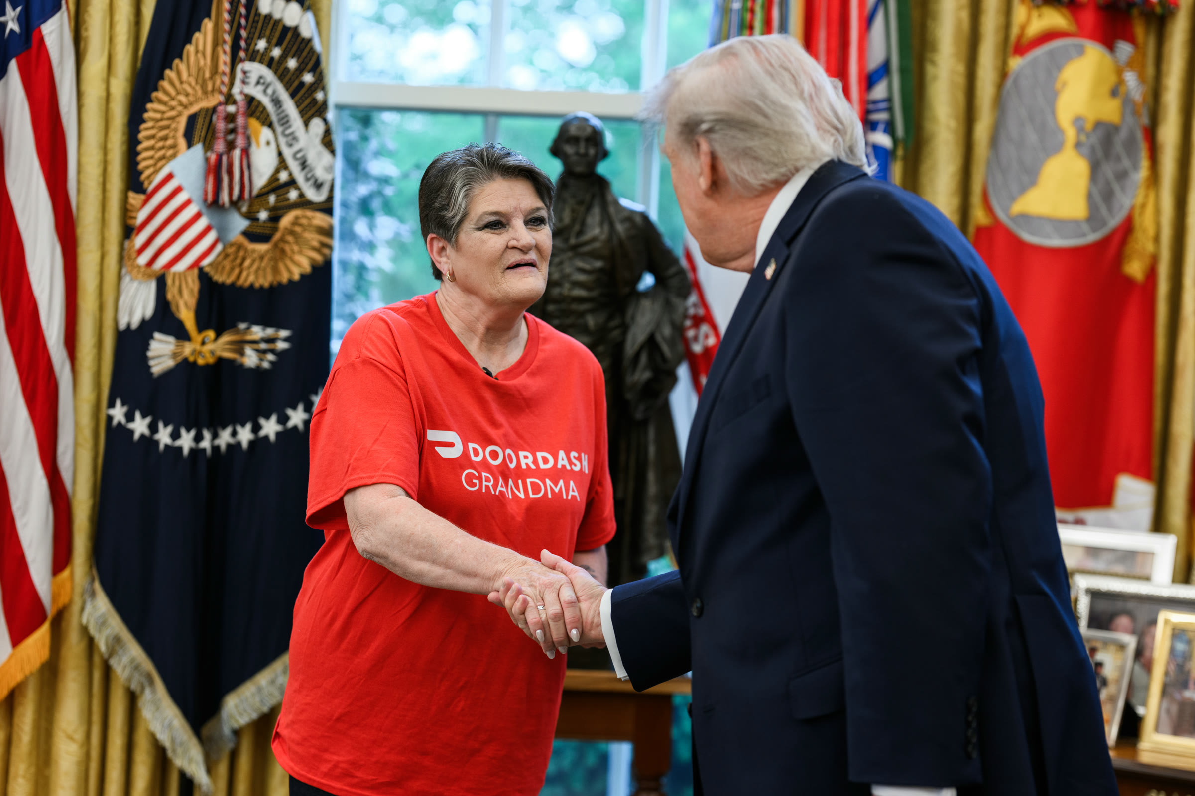 A DoorDash courier at the White House in April 2026