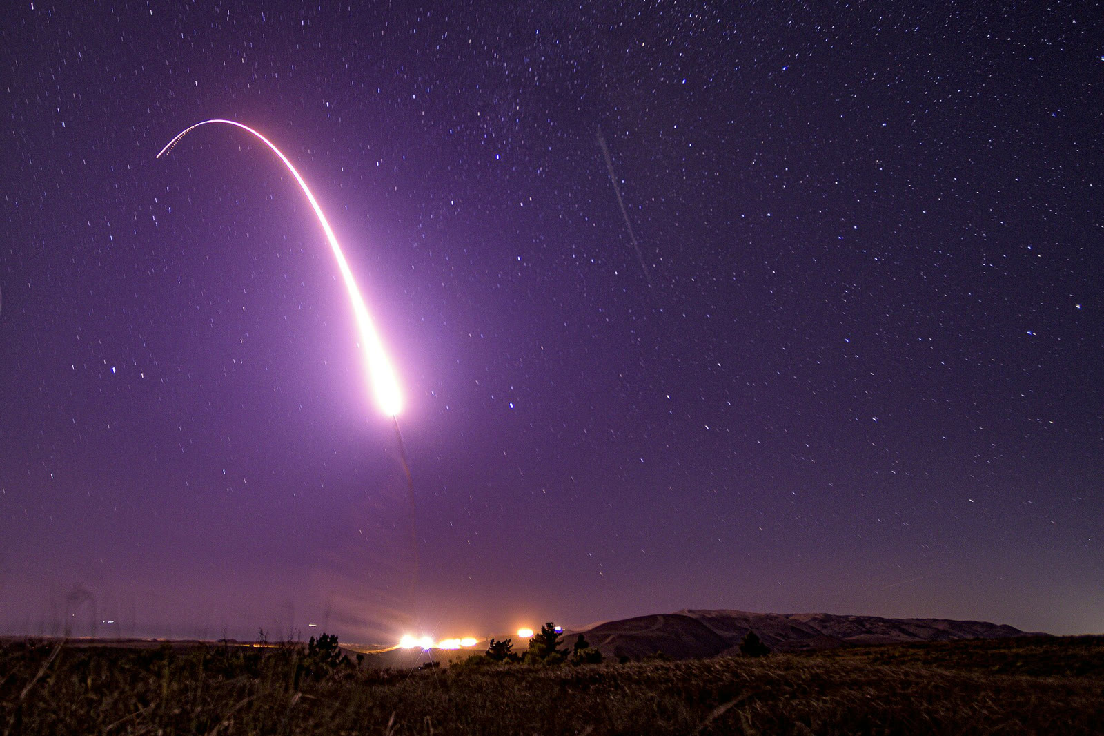 A US Minuteman III ICBM test launch (file)