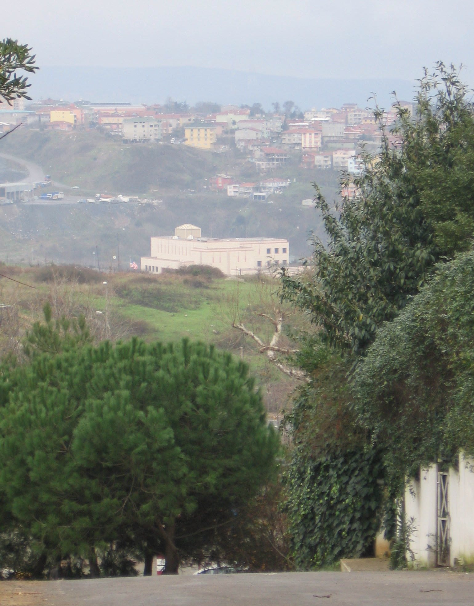 The U.S. Consulate General in Istanbul’s Istinye district (file photo)