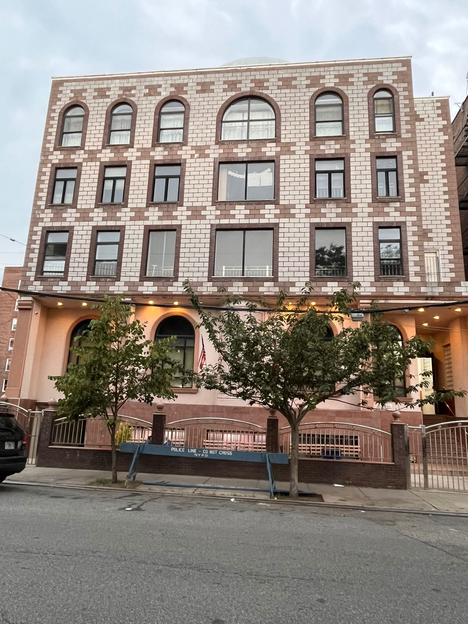 Brooklyn Eyup Sultan Mosque and Cultural Center