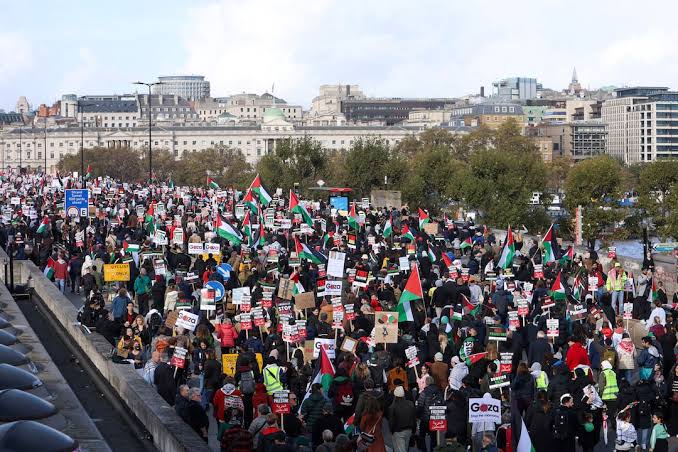 Protesters fill Westminster Bridge in London (Oct. 10)