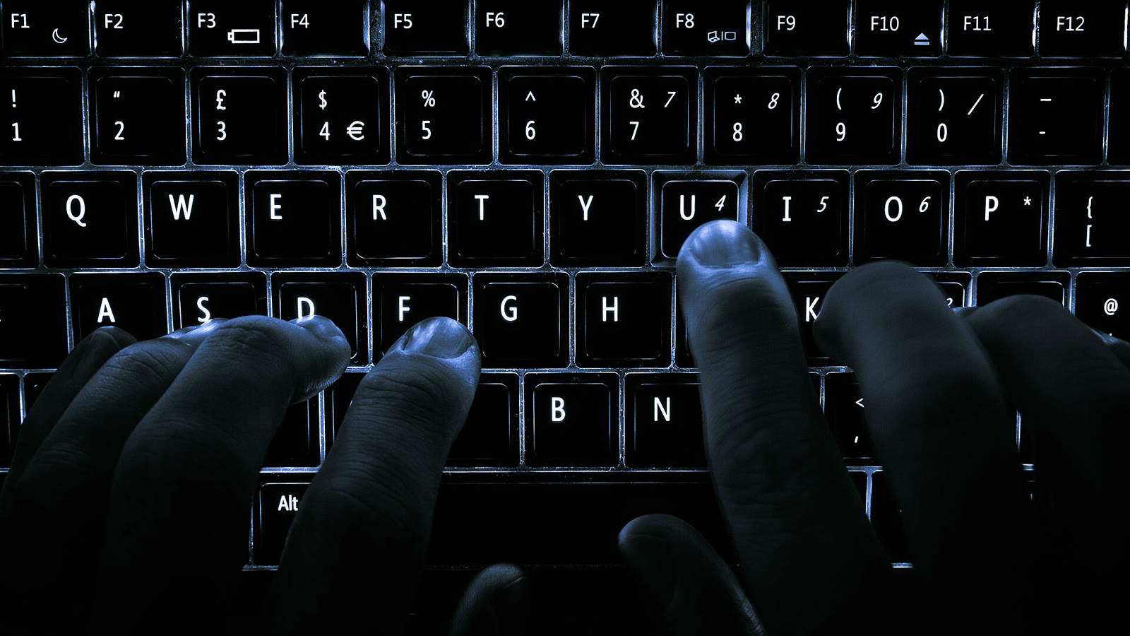 A computer keyboard (archive)