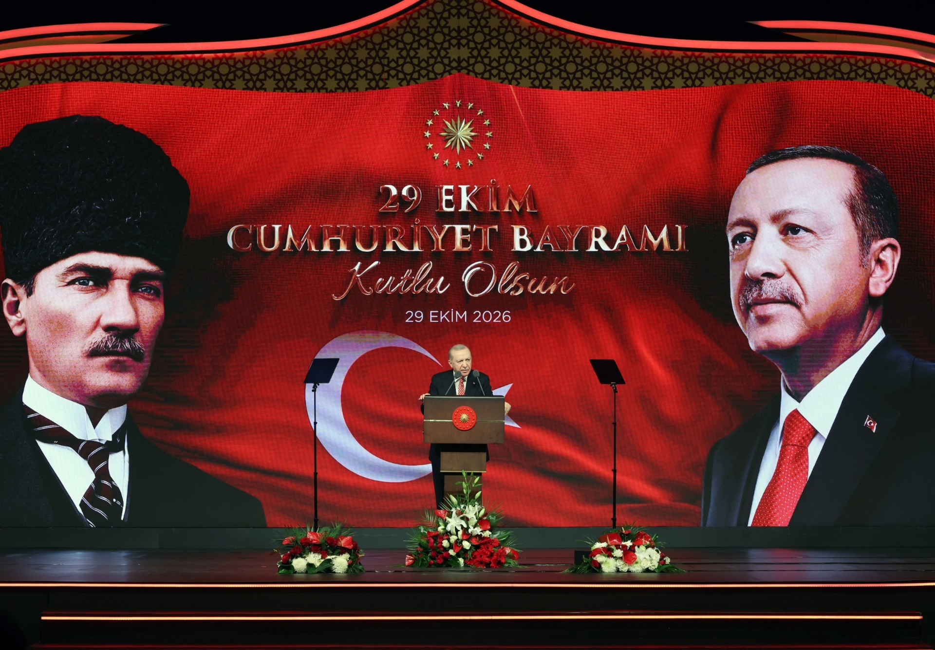 Erdoğan, Beştepe Cumhurbaşkanlığı Külliyesi'ndeki devlet yemeğinde konuşuyor