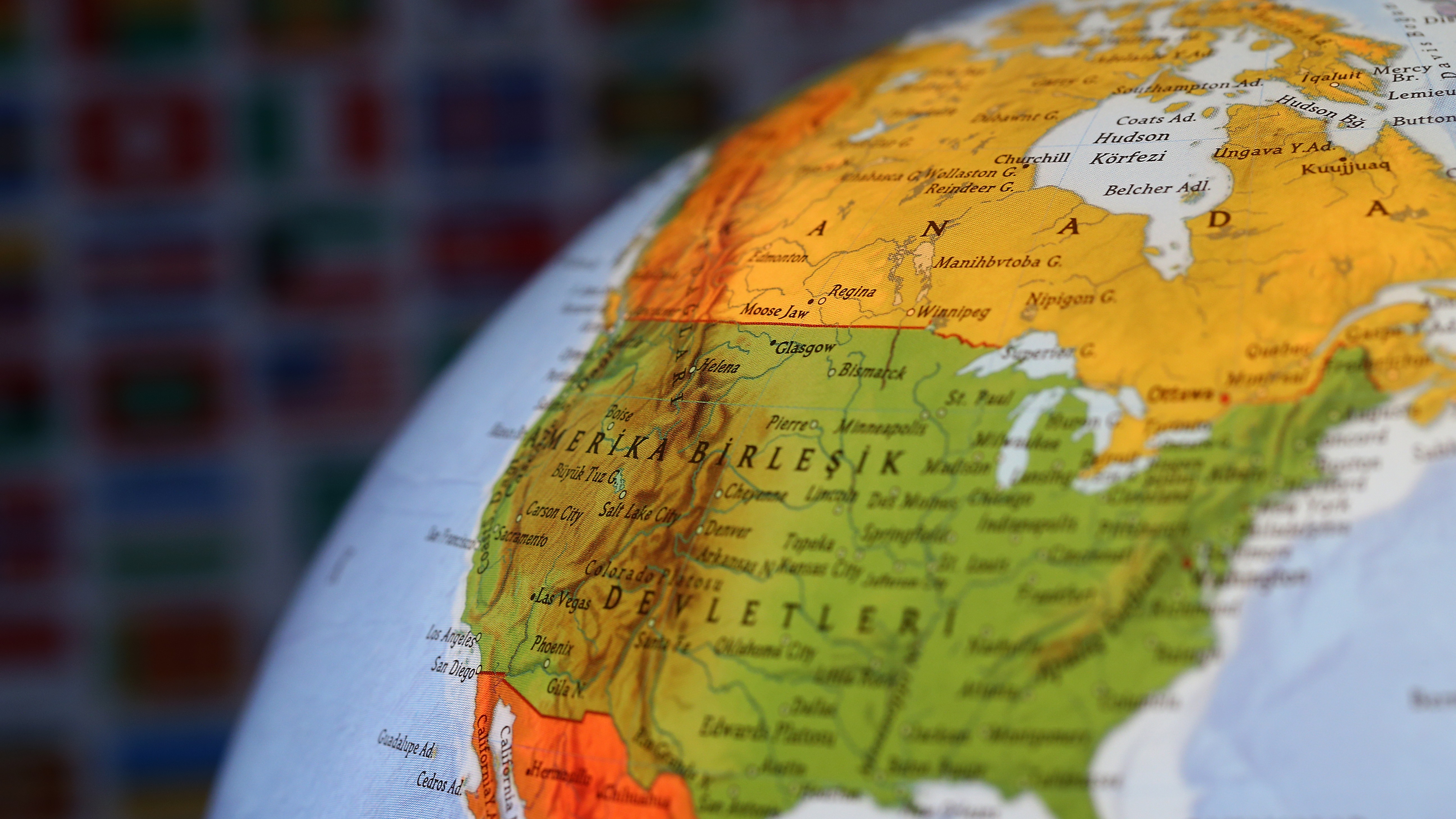 Dünya küresi üzerinde Kuzey Amerika