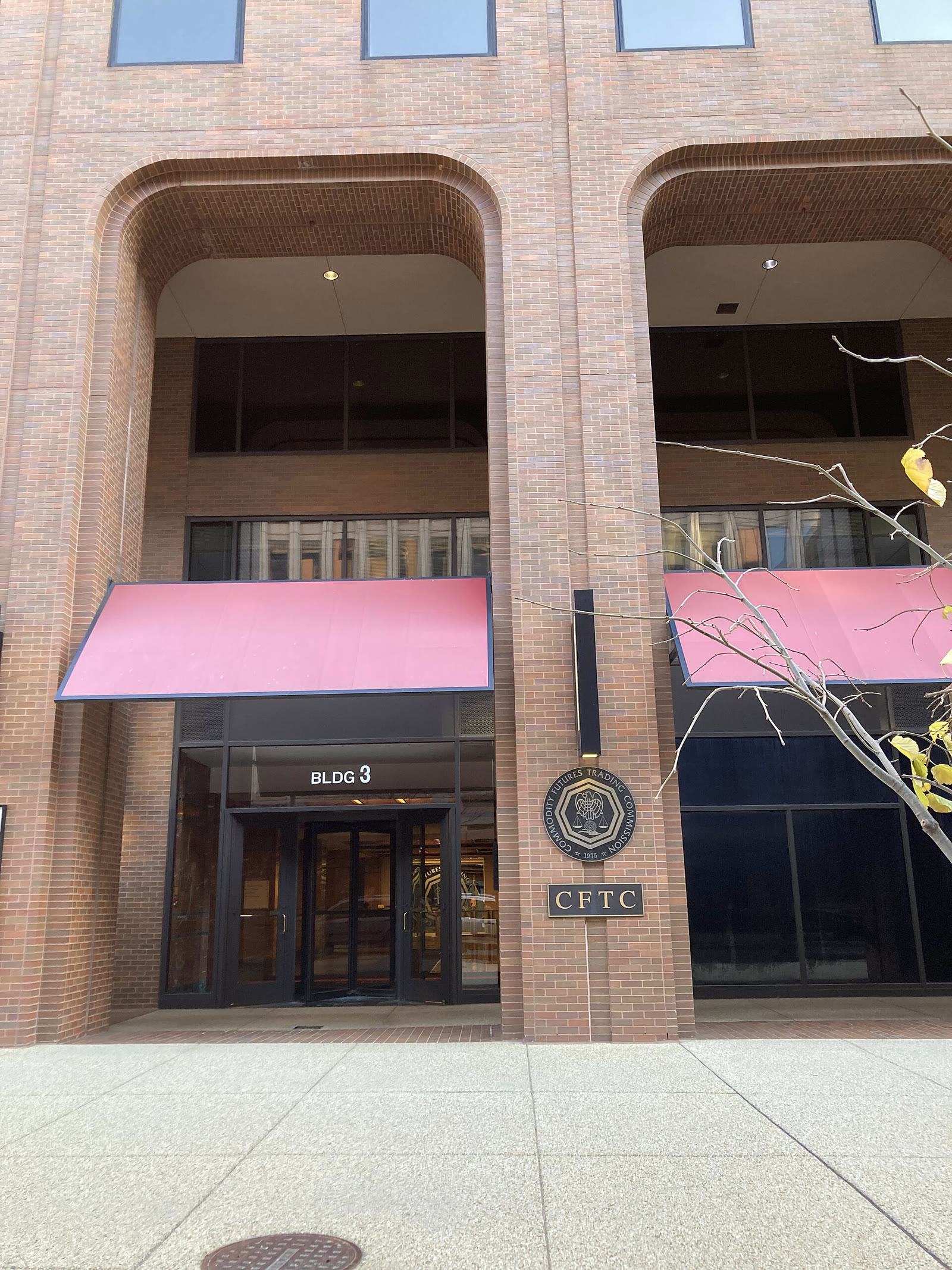 ABD Emtia Vadeli İşlemler Komisyonunun (CFTC) Washington'daki genel merkezi