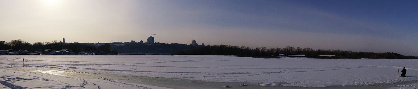 Kyiv and the Dnipro River (archive)