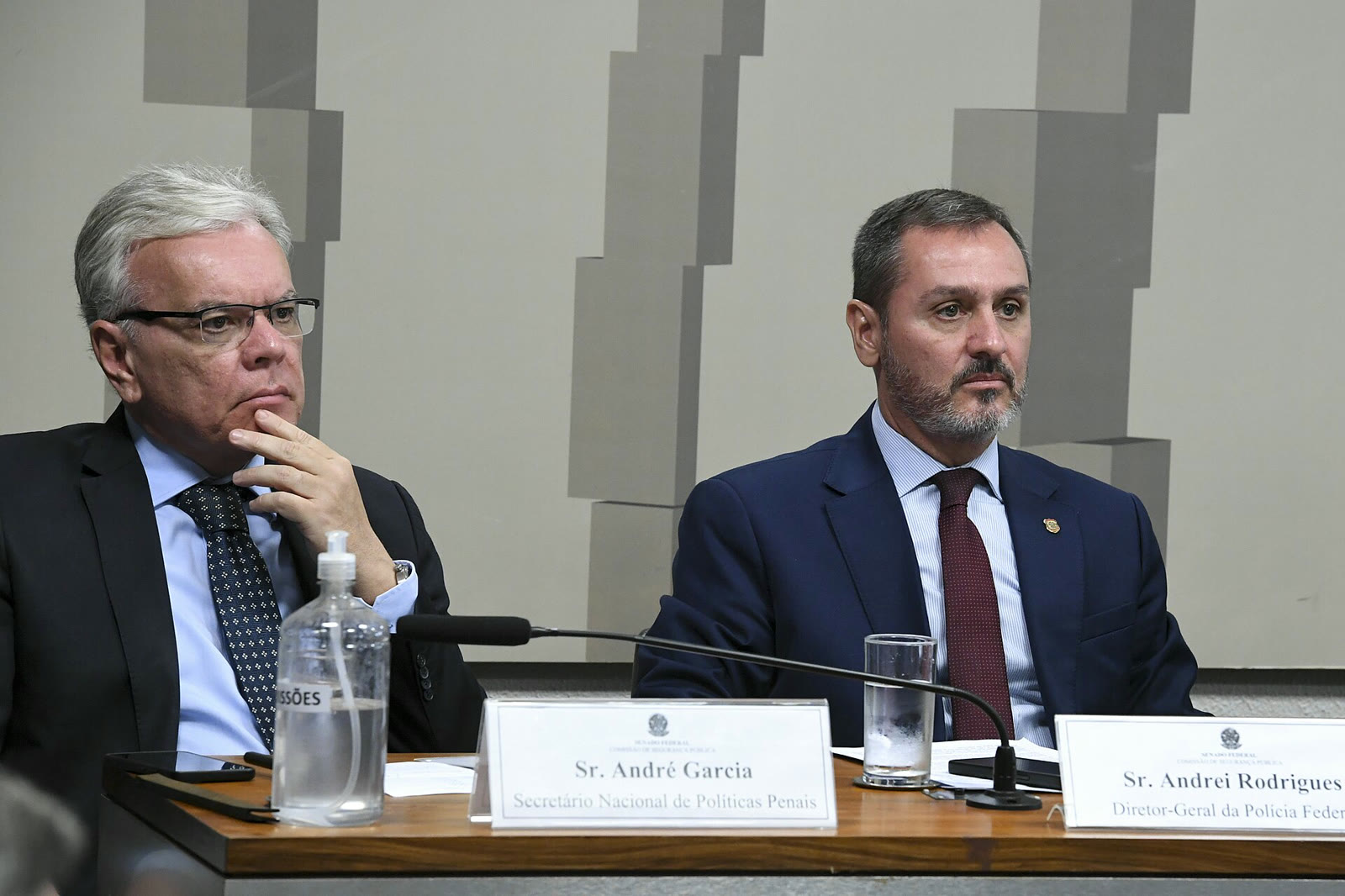 Brazilian Federal Police Director-General Andrei Rodrigues (right) (archive)