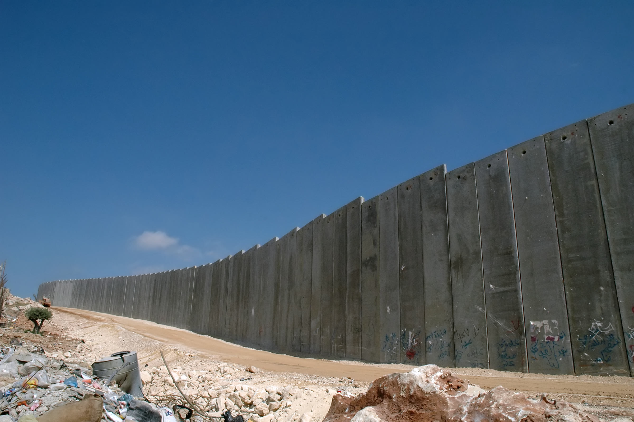 الجدار الفاصل الإسرائيلي في الضفة الغربية (أرشيف)